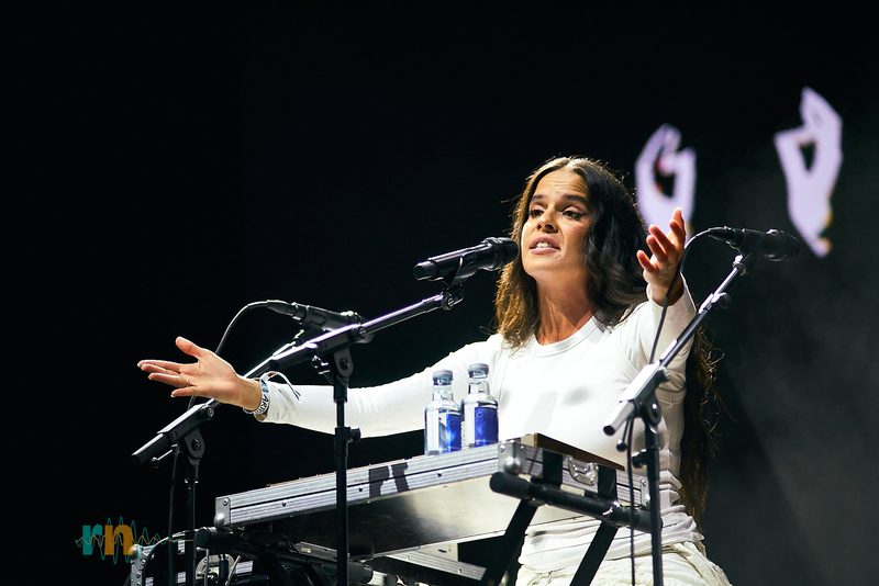 Ángeles Toledano performing at Canela Party 2026