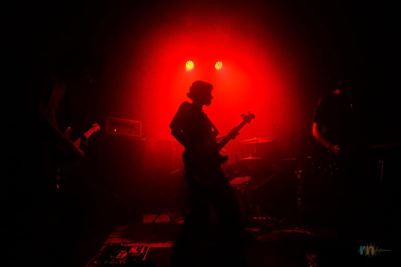 Viva Belgrado under red light on Sala Hangar